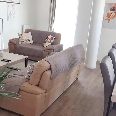 Modern Apartment In Cureghem Anderlecht 134 M² + Terrace Brussels Exterior photo